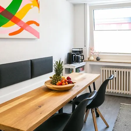 Appartement Spacestays Flat For 6 Tv Wifi Essen