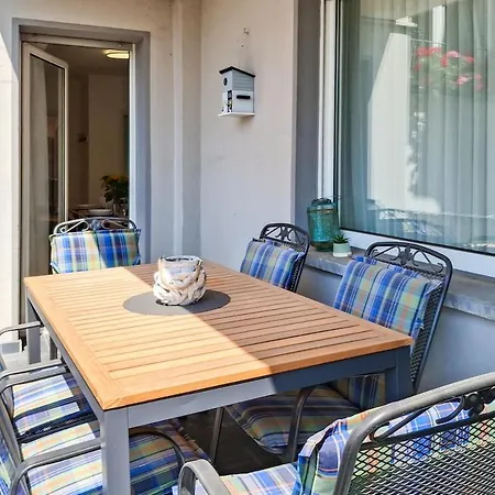 Appartement Spacestays Flat For 6 Tv Wifi Essen