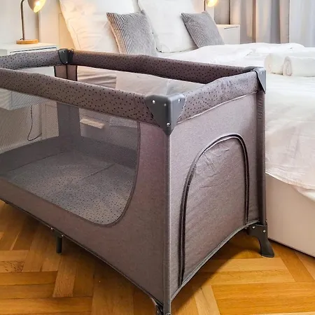 דירה Spacestays Flat For 6 Tv Wifi *