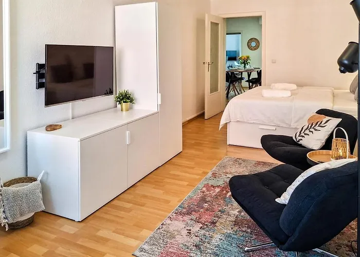 Spacestays Flat For 6 Tv Wifi Appartement