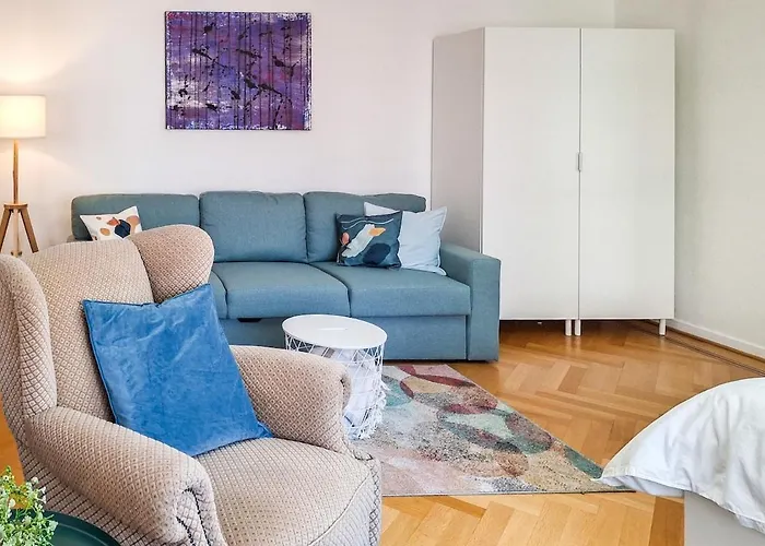 Spacestays Flat For 6 Tv Wifi Appartement