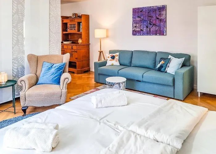 Appartement Spacestays Flat For 6 Tv Wifi