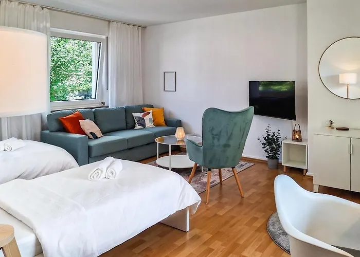 Appartement Spacestays Flat For 6 Tv Wifi Essen