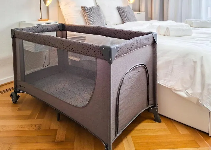 Appartement Spacestays Flat For 6 Tv Wifi *